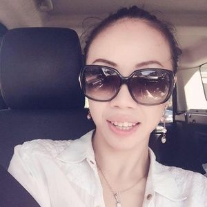 Meet your Posher, Lin